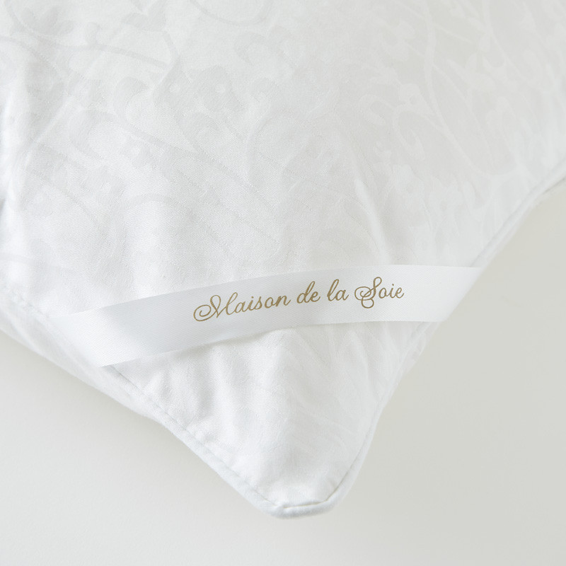 Silk Pillow Maison de la Soie