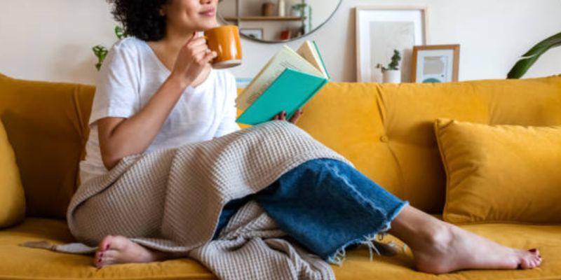 Le plaid en soie, cocon indispensable de l’hiver