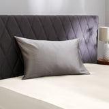 Taie d'oreiller en soie sans volant 19 mommes Silver / 40x60 déclassé - MS711