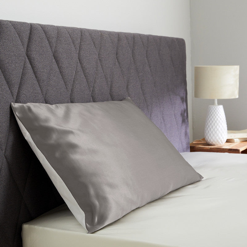 Pillowcase in mulberry silk and natural cotton – Maison de la soie