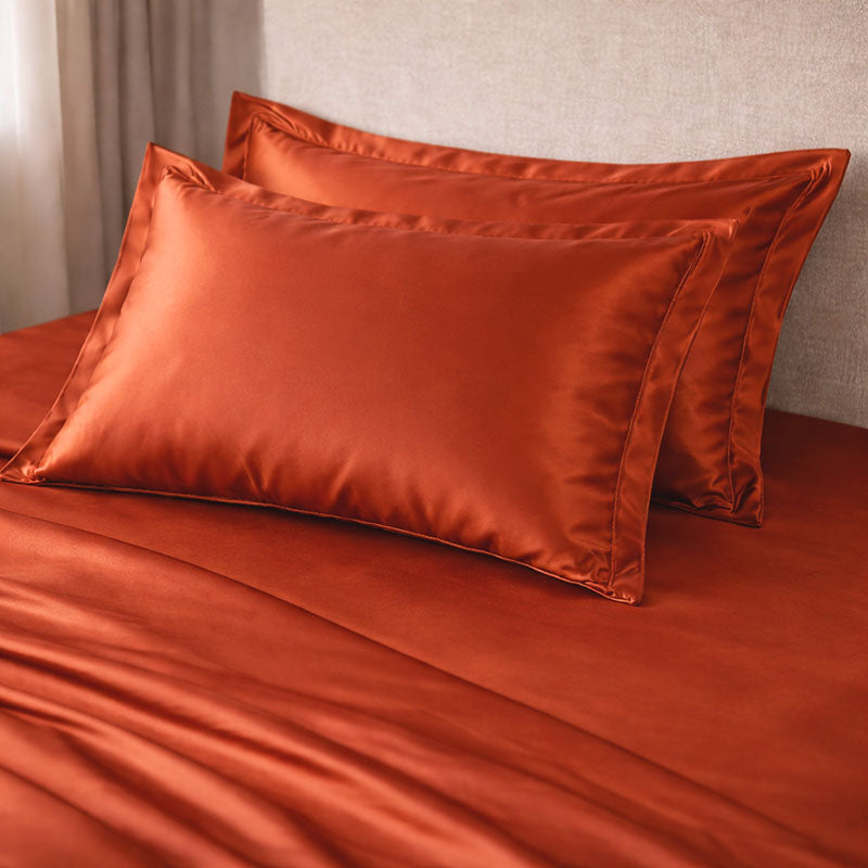 Taie en soie 22 mommes avec volant Confection sur commande